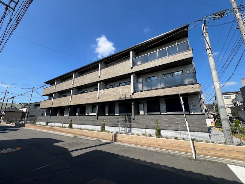 建物外観　ベルアージュのご紹介は住まいの窓口アソシエまで