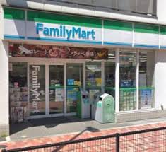 コンビニ　ファミリーマート石神井銀座通り店（コンビニ）まで715m