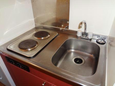 キッチン　電気コンロ