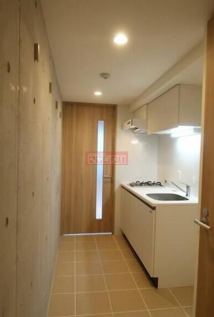 玄関　キッチン