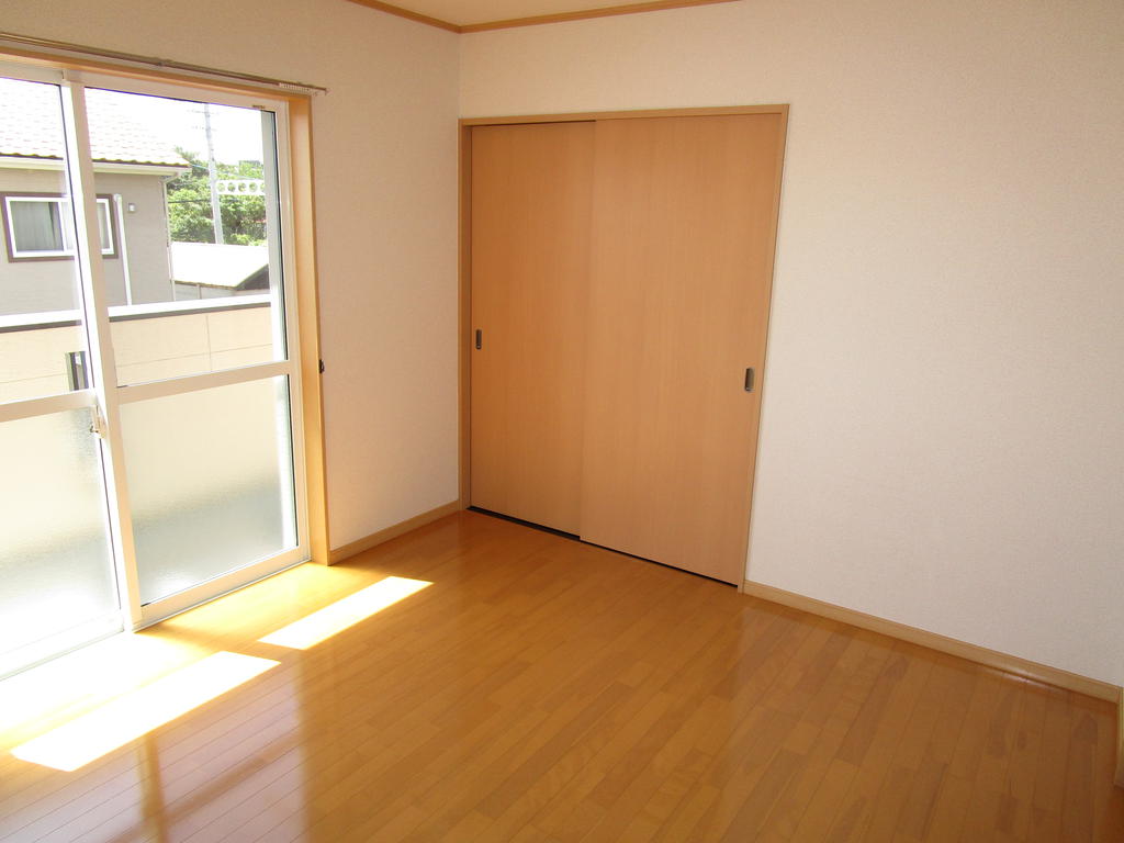 その他部屋・スペース　２階洋室（同物件他部屋画像）