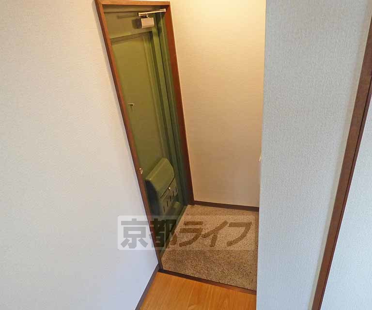玄関　玄関です。