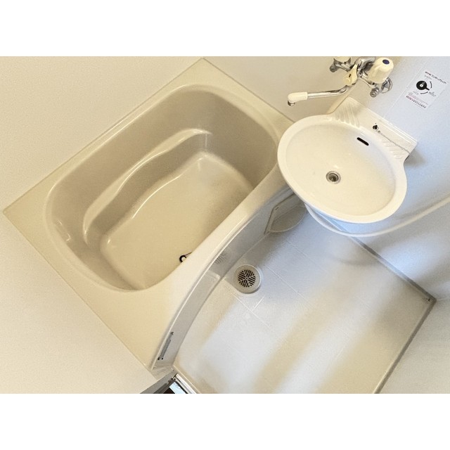 バス・シャワールーム　バス