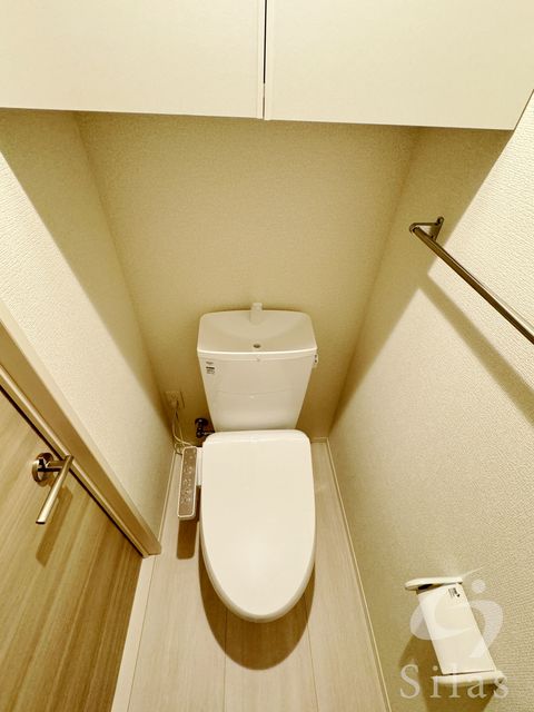 【神戸市東灘区森北町のアパートのトイレ】