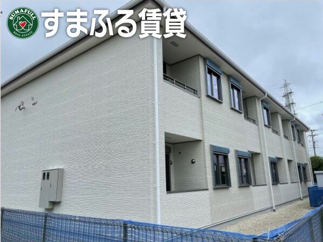 西尾市中畑町のアパートの建物外観