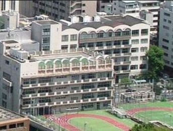 【港区芝大門のマンションの中学校】