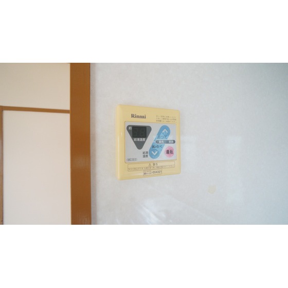 その他設備　給湯器