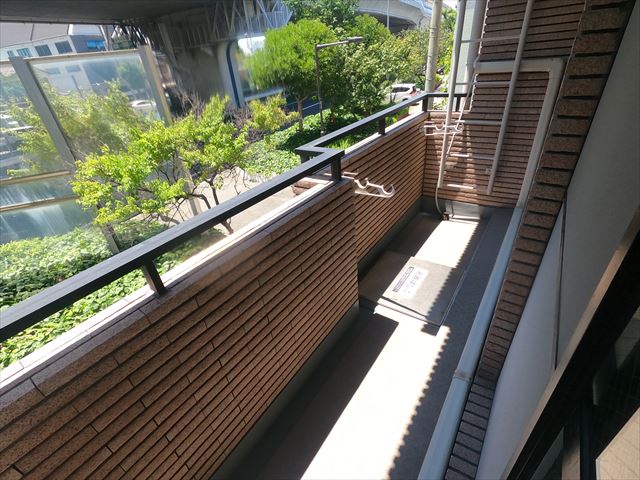 バルコニー　バルコニー