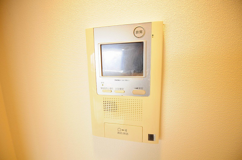 セキュリティ　☆★　訪問者を確認できる♪ＴＶインターホンで安心　★☆