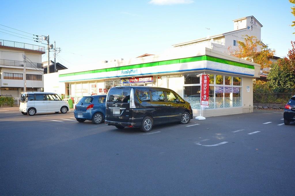 コンビニ　ファミリーマート桐生新宿三丁目店（コンビニ）まで576m