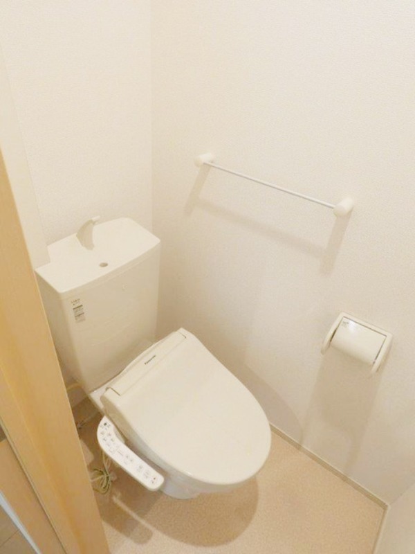 トイレ　図面と現状に相違がある場合には現状を優先