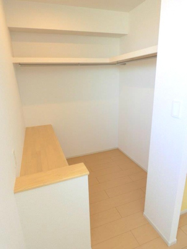 収納　図面と現状に相違がある場合には現状を優先