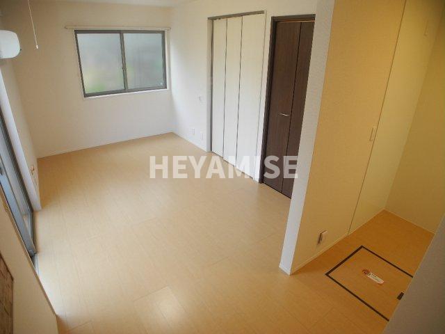 その他部屋・スペース　※類似間取りの1階のお部屋の写真です※