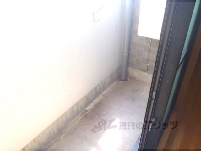 バルコニー　ベランダ