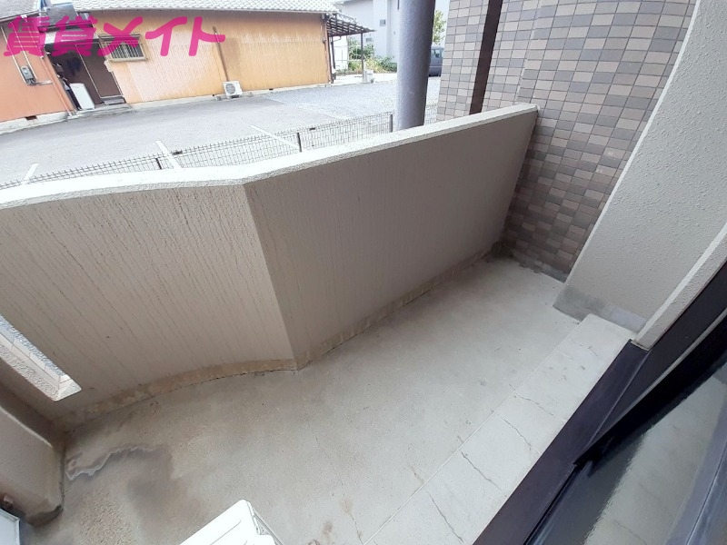 バルコニー　別部屋反転画像参考