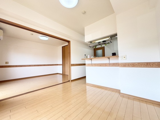 居室・リビング　リビング