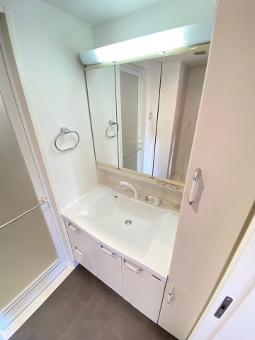 洗面設備　※反転タイプ