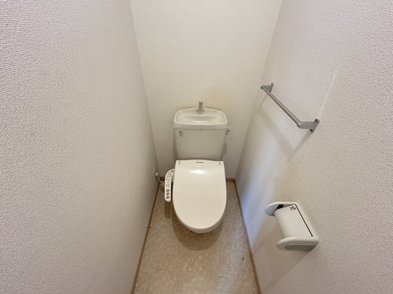 トイレ　※別部屋の写真です