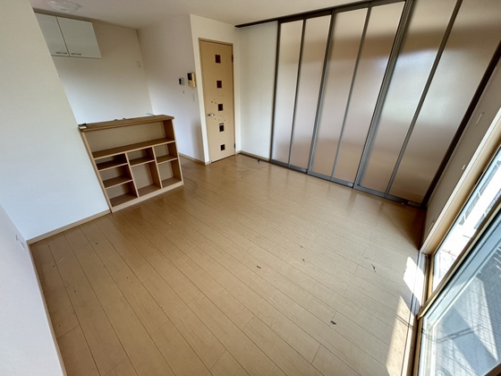 居室・リビング　※別部屋の写真です