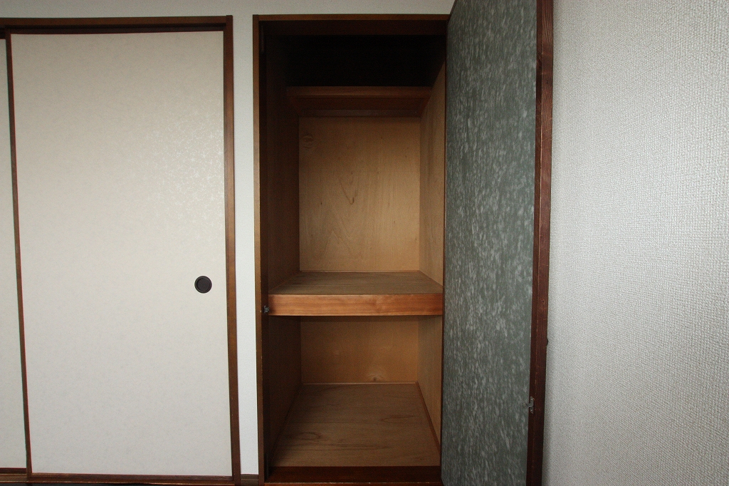 収納　クローゼット