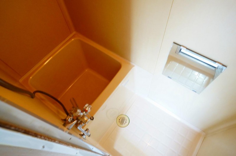 バス・シャワールーム　浴室