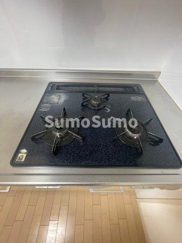 キッチン　キッチンでお料理をお楽しみください