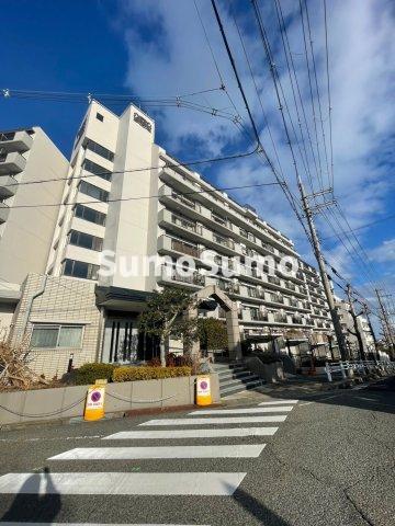 建物外観　外観は落ち着いています