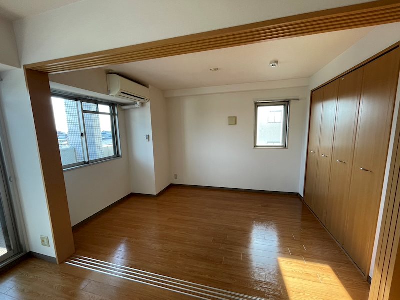 居室・リビング　702号室のお写真です★