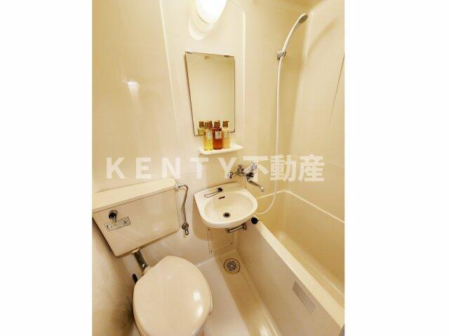 バス・シャワールーム　落ち着いた空間のお風呂です