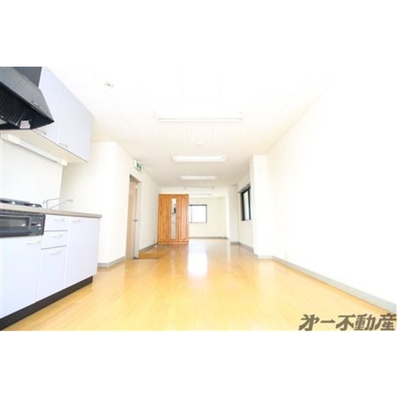 建物外観　洋室