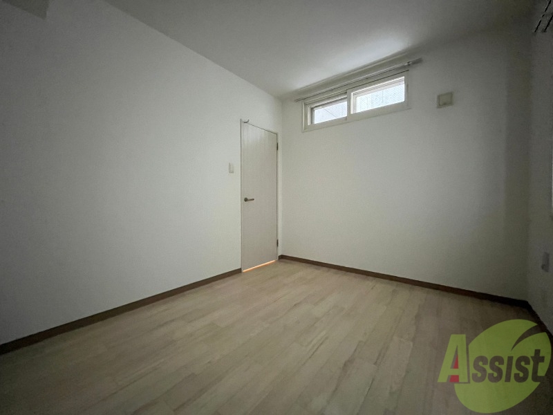 その他部屋・スペース　寝室です。部屋をどう使うかはあなた次第です！