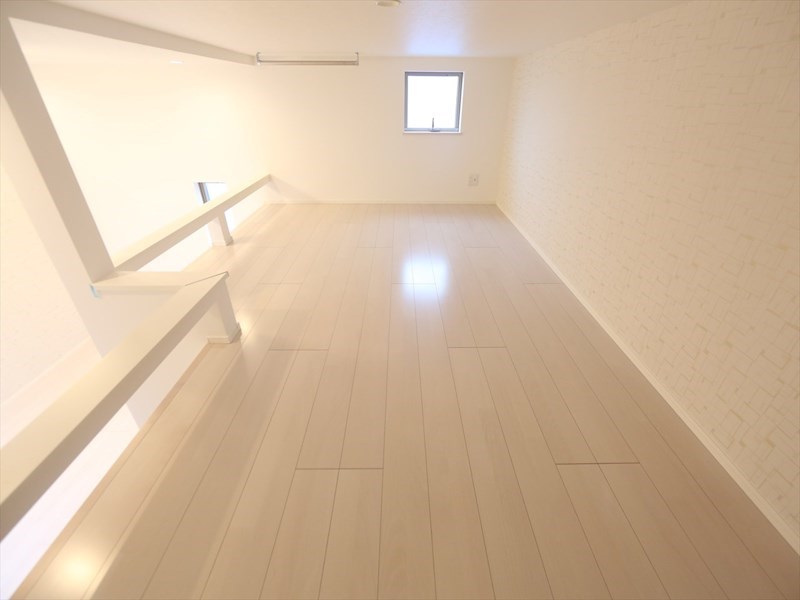 その他部屋・スペース　ロフト6.5帖（収納にも寝室にも使えます）