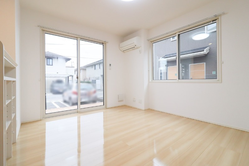 居室・リビング　図面と現状に相違がある場合には現状を優先