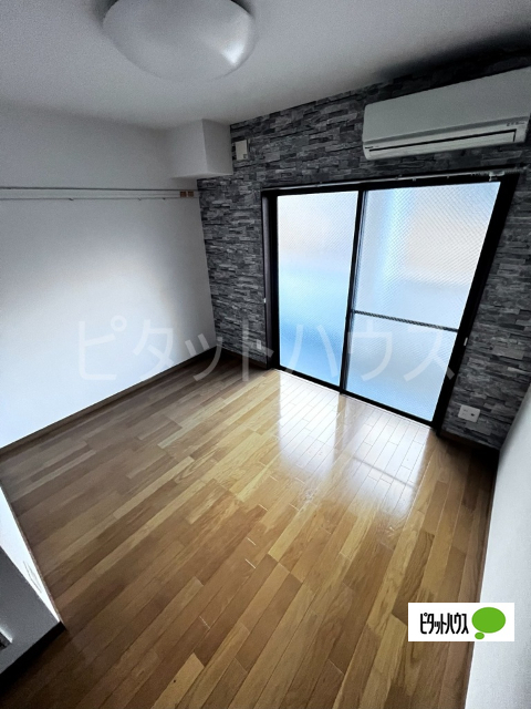 居室・リビング　デザインクロス！