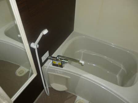 バス・シャワールーム　浴室