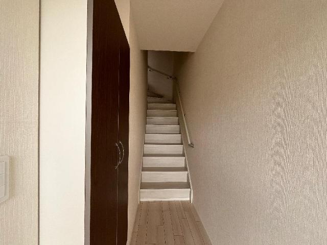 玄関　階段ホール（イメージ）
