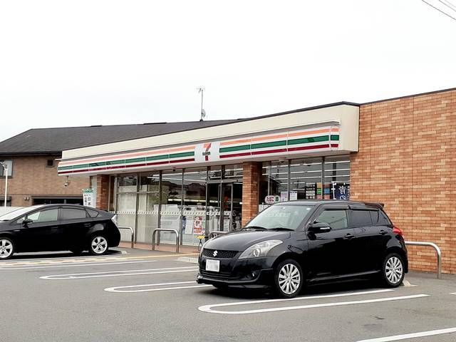 コンビニ　セブンイレブン明石大久保町松陰（コンビニ）まで750m