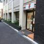 コンビニ　セブンイレブン 神田錦町千代田通り店（コンビニ）まで151m
