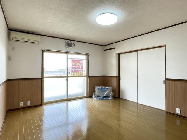 居室・リビング　リビング１