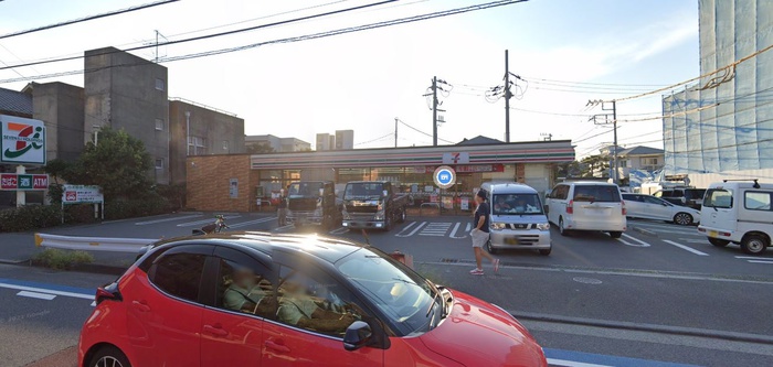 コンビニ　セブンイレブン 藤沢鵠沼海岸5丁目店（コンビニ）まで456m