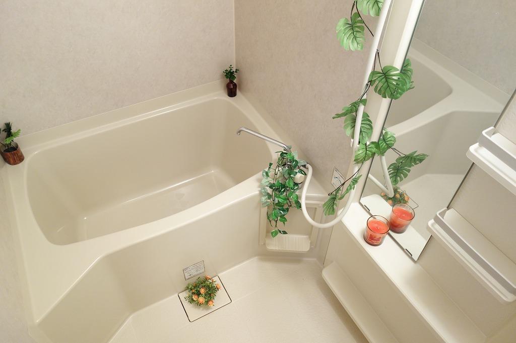 バス・シャワールーム　シャワー付きでゆっくり入浴できるバスルーム♪