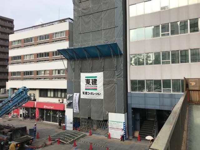 建物外観　外観写真（夜）