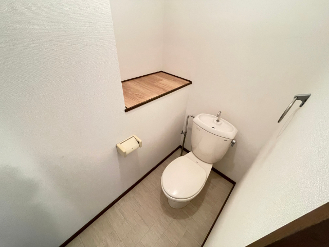 トイレ　広く使えるトイレです