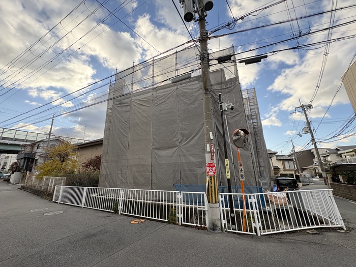 建物外観　建築中