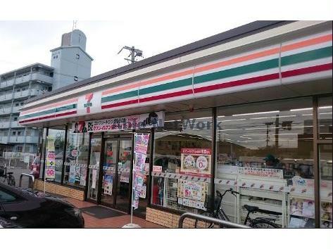 コンビニ　セブンイレブン岐阜茜部菱野4丁目店（コンビニ）まで577m