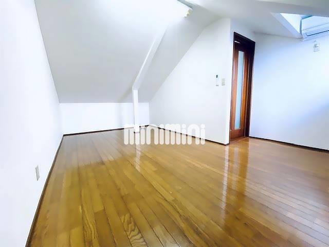 その他部屋・スペース　グルニエ