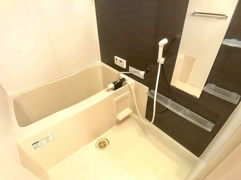 バス・シャワールーム　図面と現状に相違がある場合には現状を優先