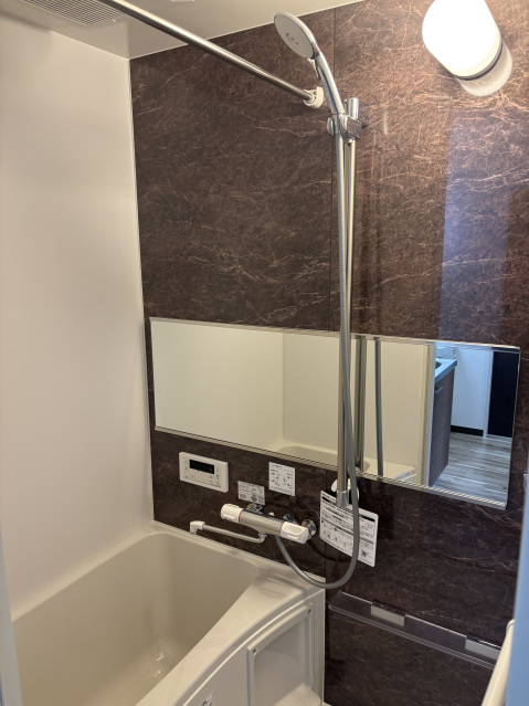 バス・シャワールーム　他住戸の写真になります