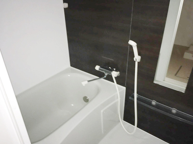 バス・シャワールーム　浴室