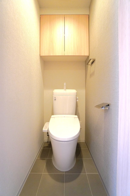 トイレ　※写真は同タイプ住戸です。